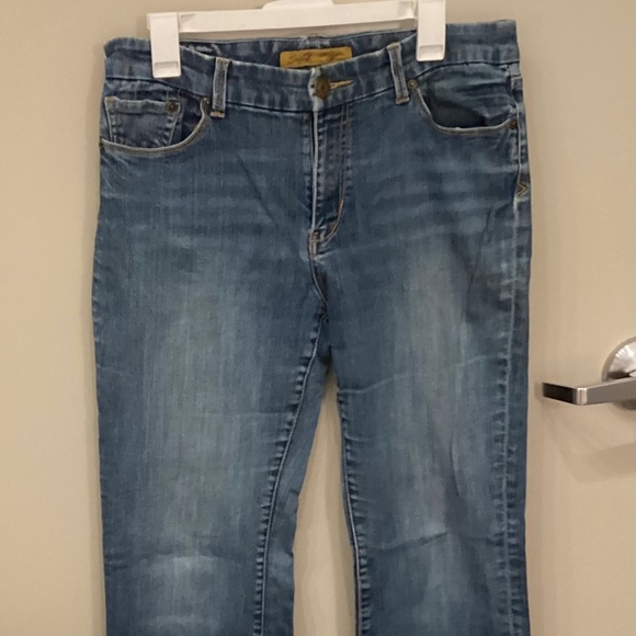Seven 7 Jeans Women's Bootcut Stretch Blue Jeans Medium Wash Size 12 Distressed - Picture 1 of 16